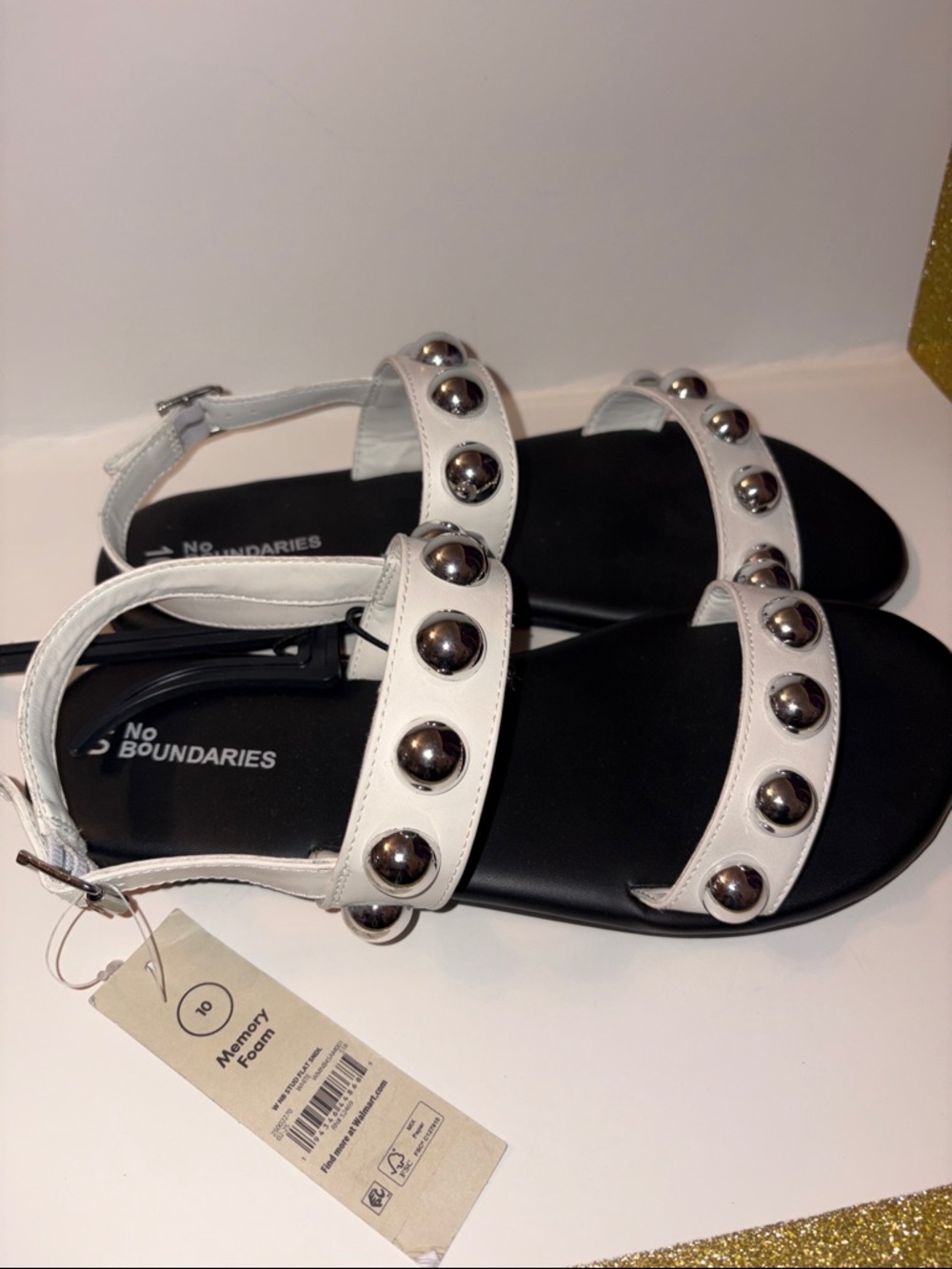 No Boundaries White Studded Sandals with Black Footbed - Picture 3 of 6
